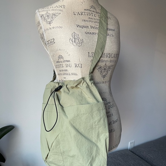 Green Nylon crossbody bag - Picture 3 of 11